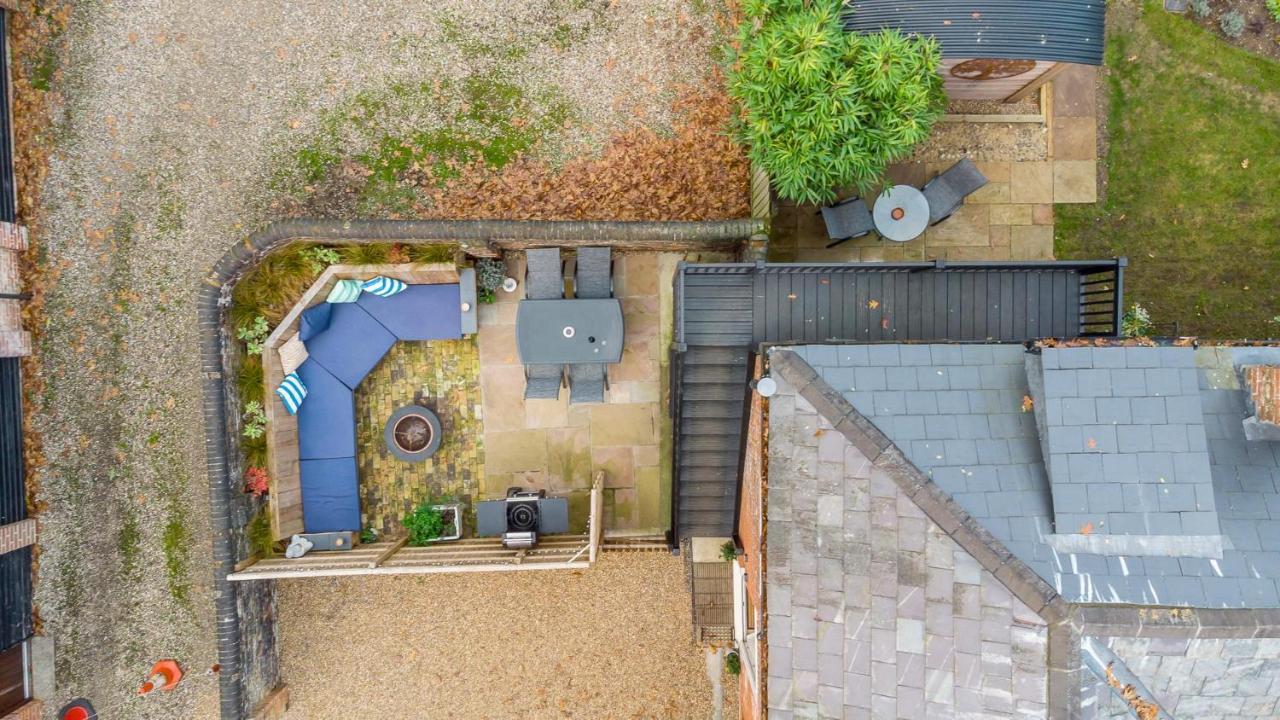 Cosy Pet Friendly Victorian Coachhouse Near Nature Walks On Norfolk Broads, With Fire Pit, Bbq & Alpacas Villa Ranworth Exterior foto